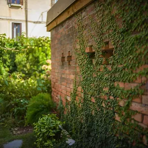 https://madama-garden-retreat.hotelinveneto.com